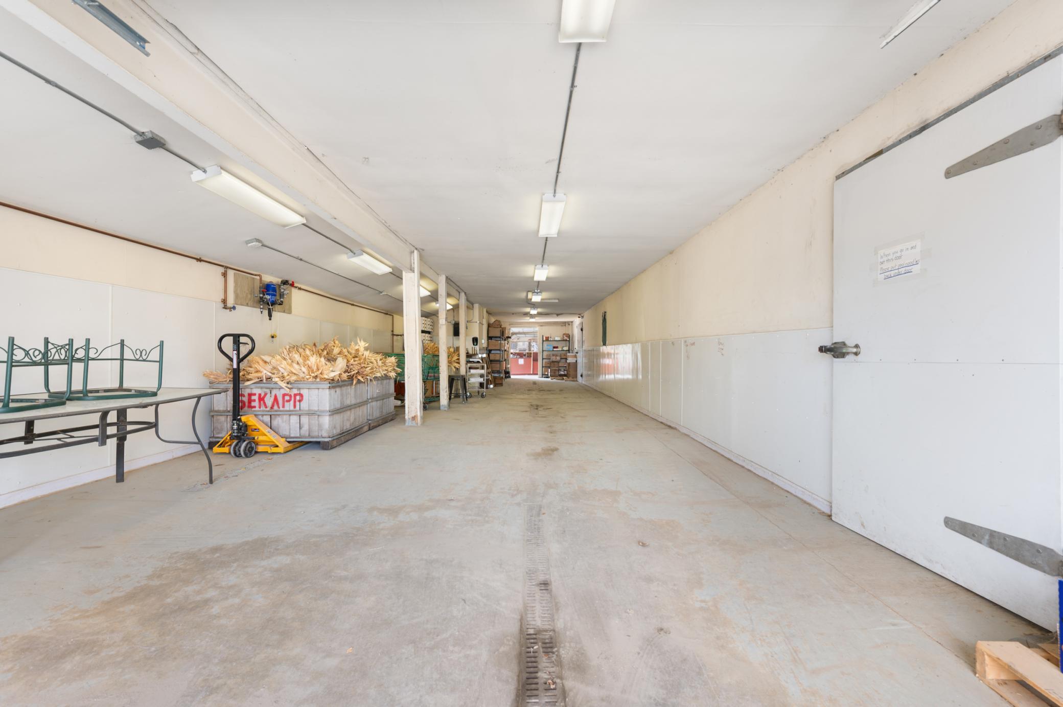 3415 College View Road E Property Photo 18