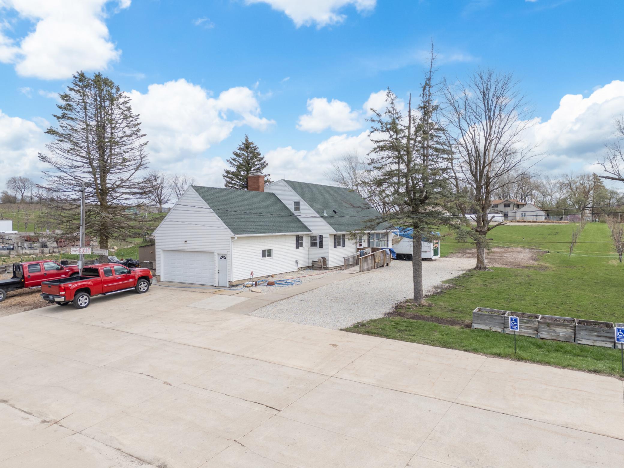 3415 College View Road E Property Photo 22