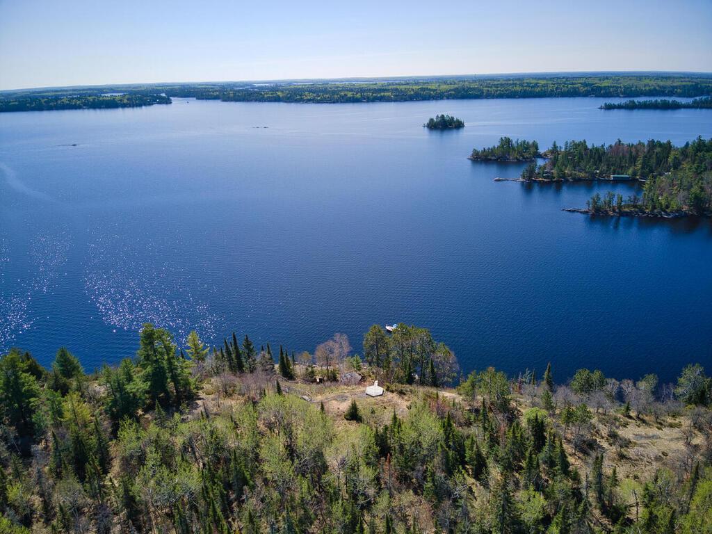 2116 Red Crest Island Property Photo 4