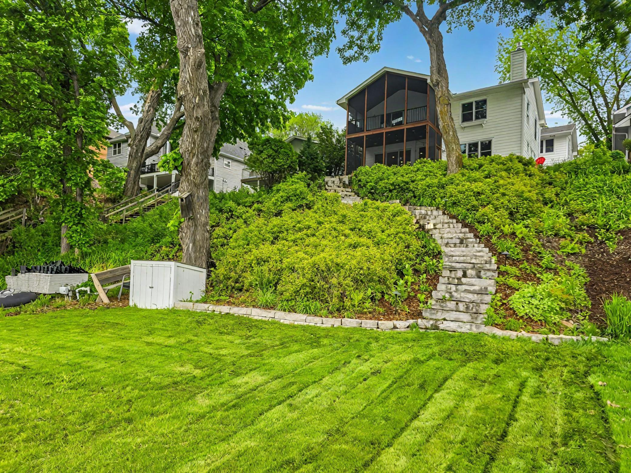 577 Park Lane Property Photo 1