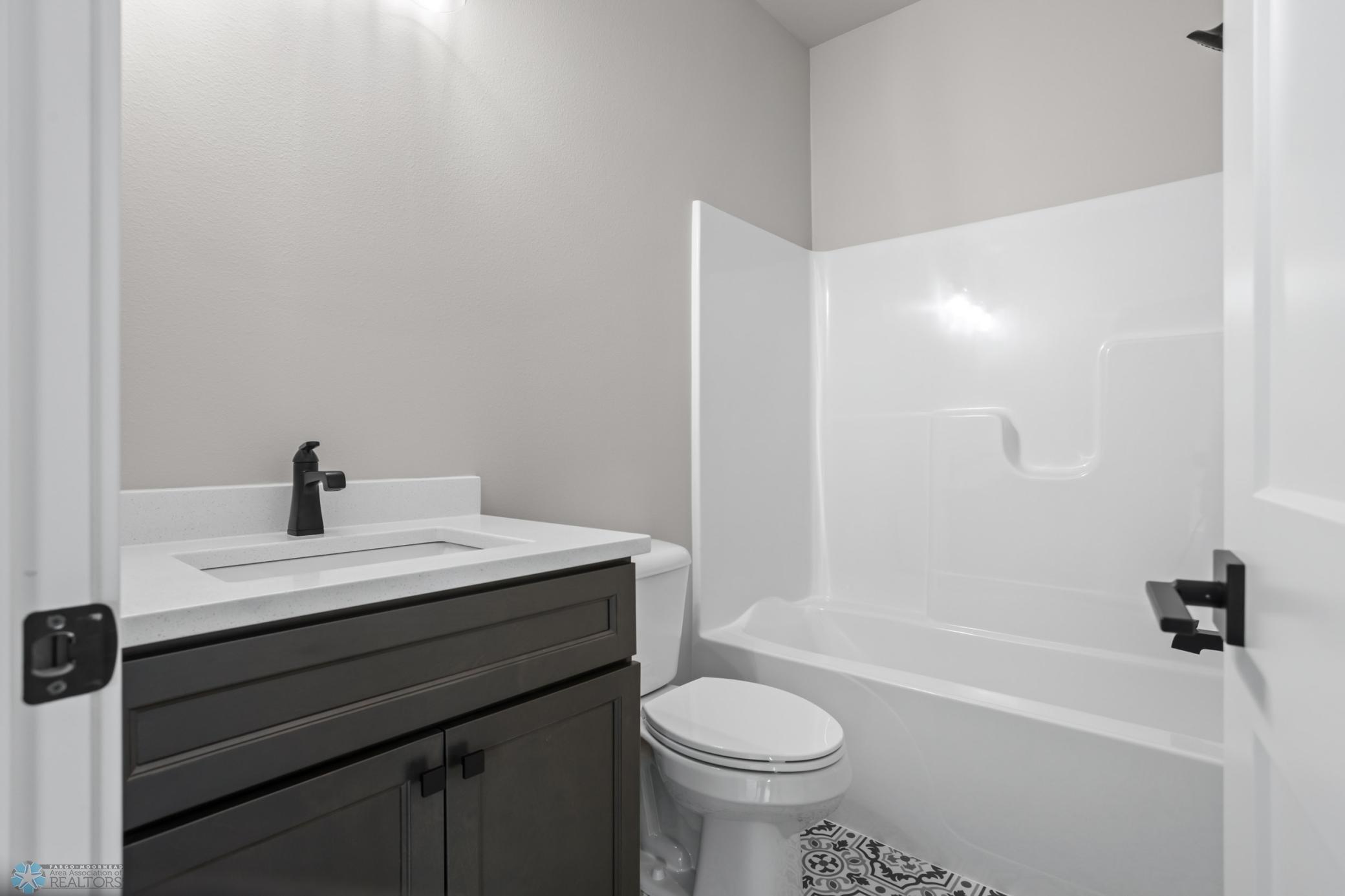 202 Neuman Boulevard Property Photo 21