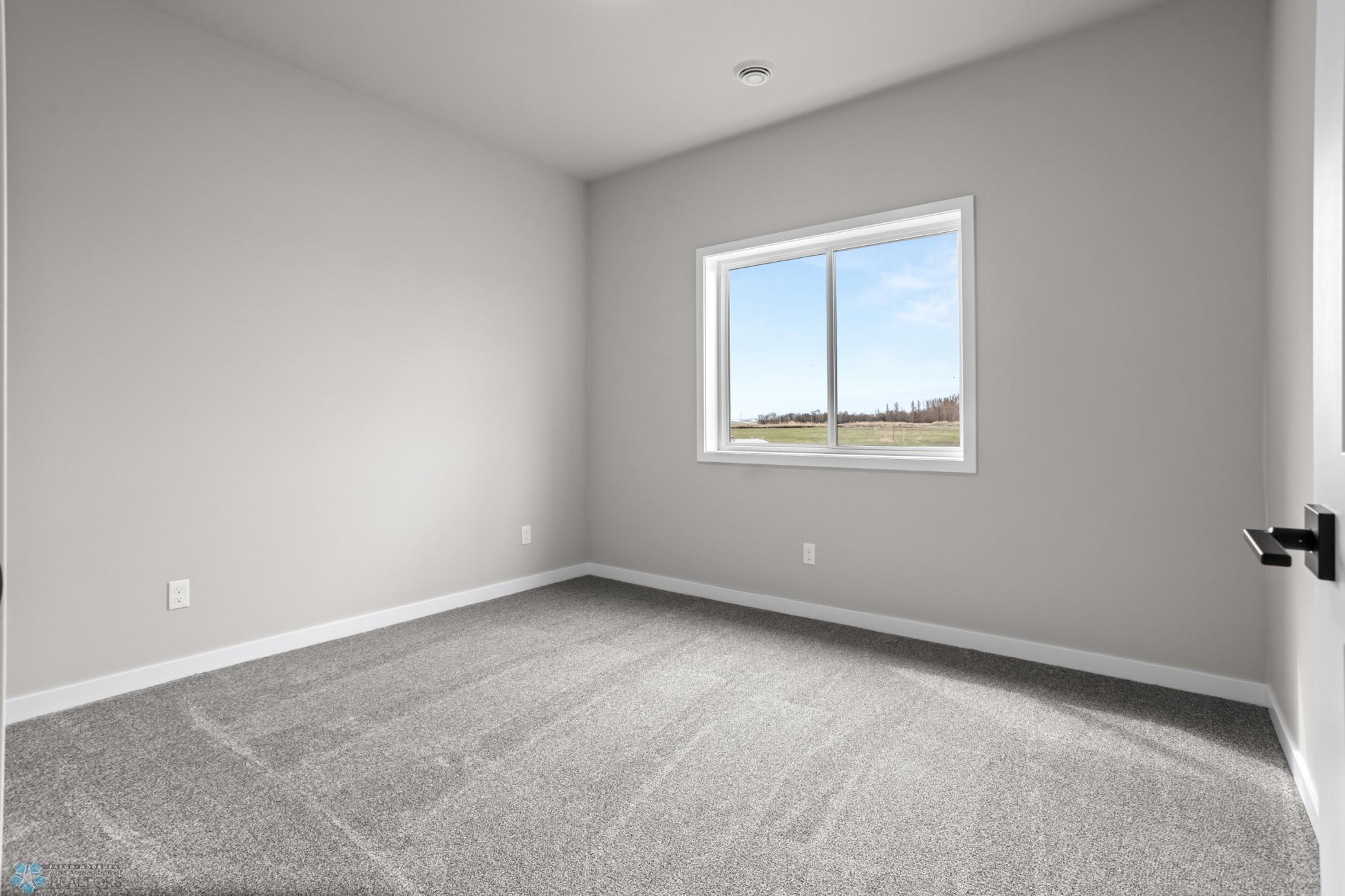 202 Neuman Boulevard Property Photo 22