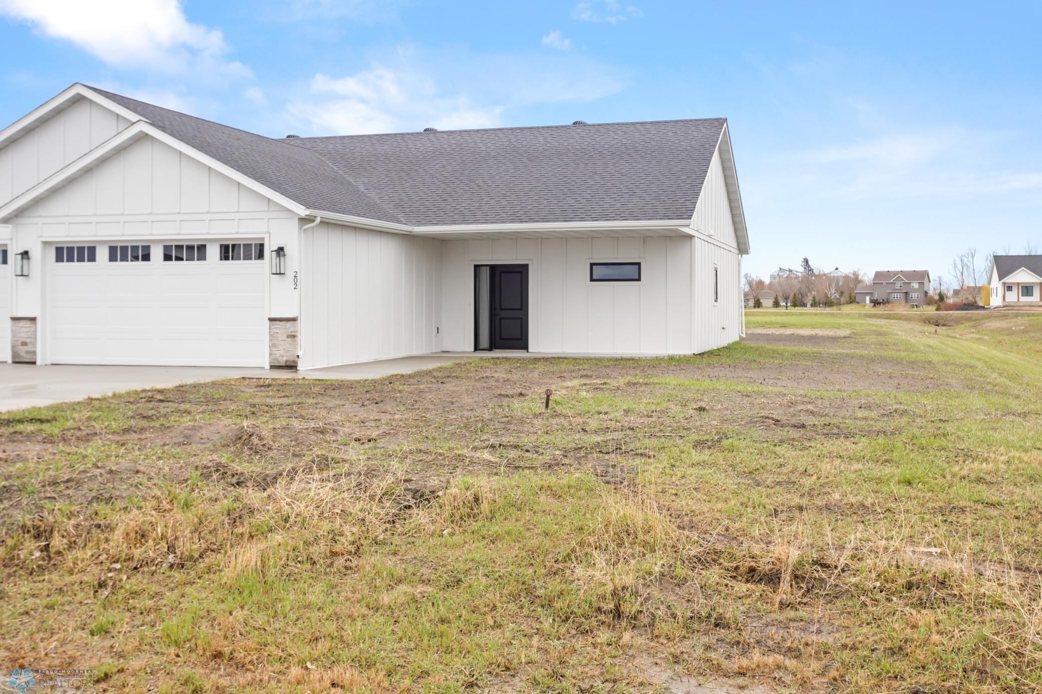 202 Neuman Boulevard Property Photo 29