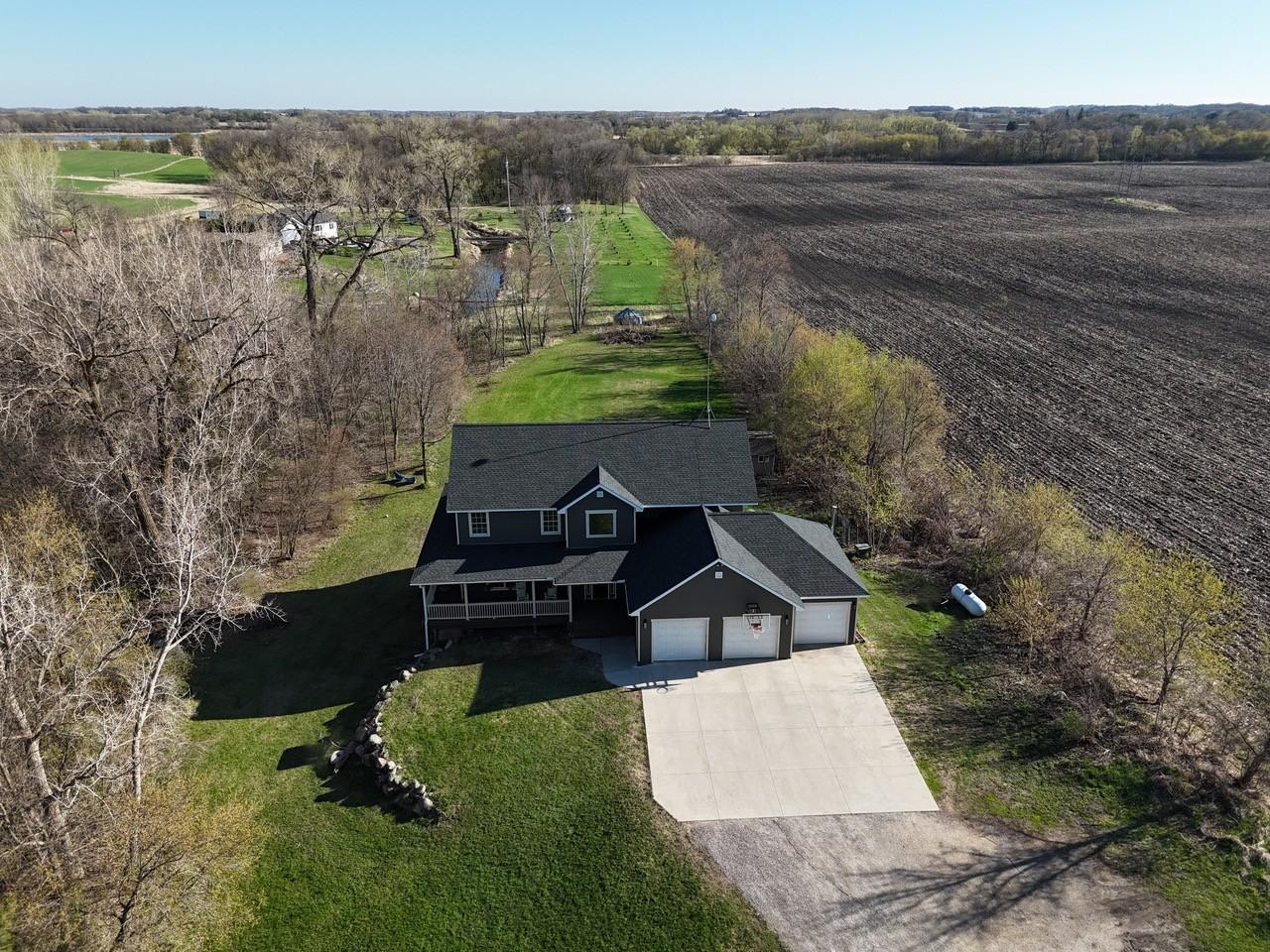 74743 240th Street Property Photo 1