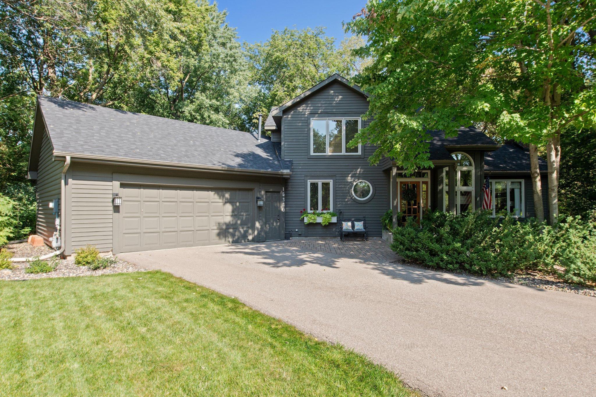 15330 Knob Hill Curve Property Photo 1