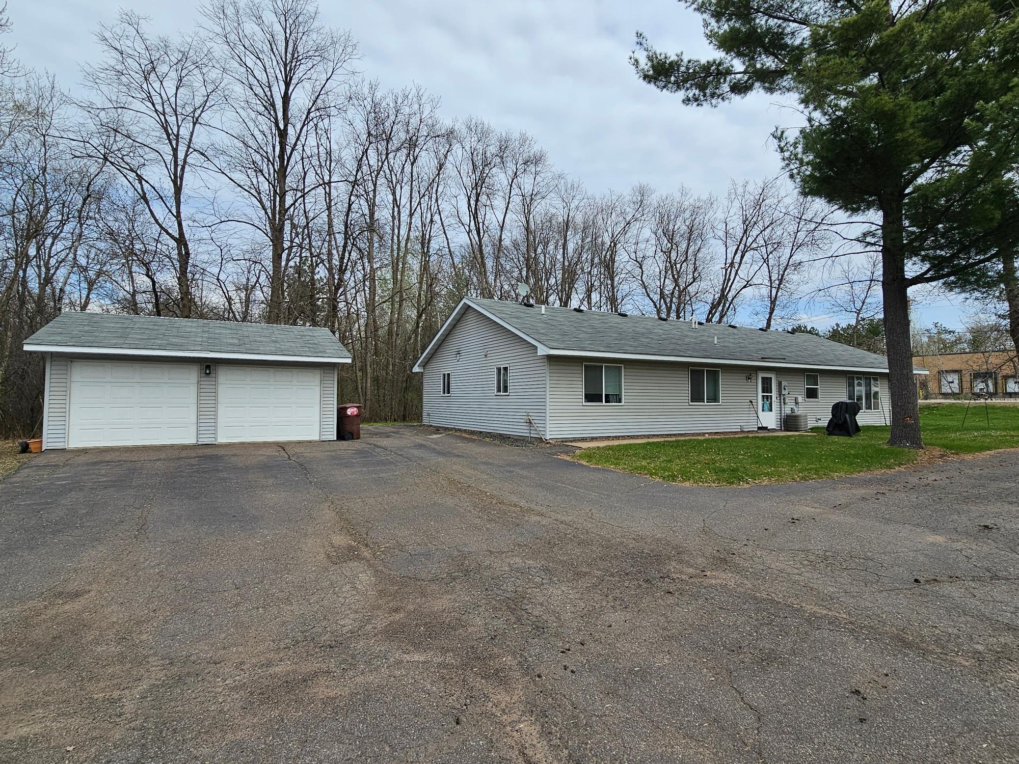 403 Walnut Street Property Photo 1
