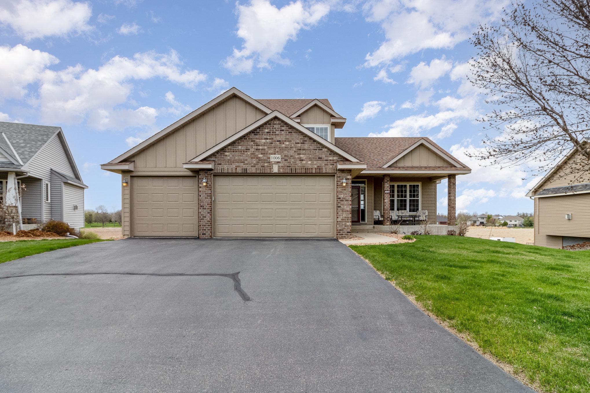 1006 9th Street Court Property Photo