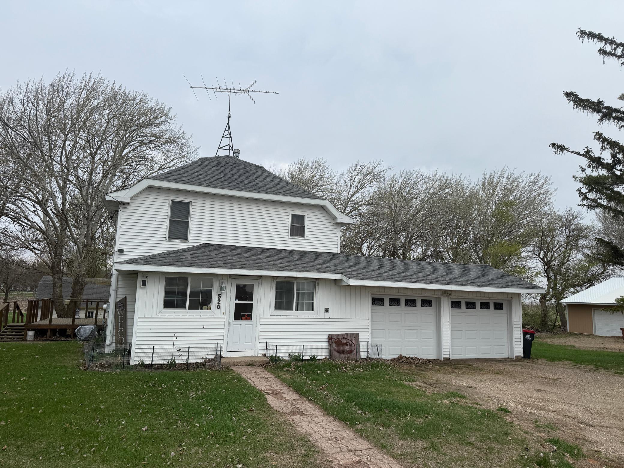 520 East Street