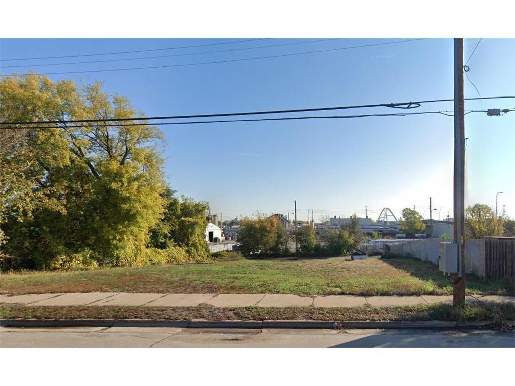 3208 N 2nd Street Property Photo 1