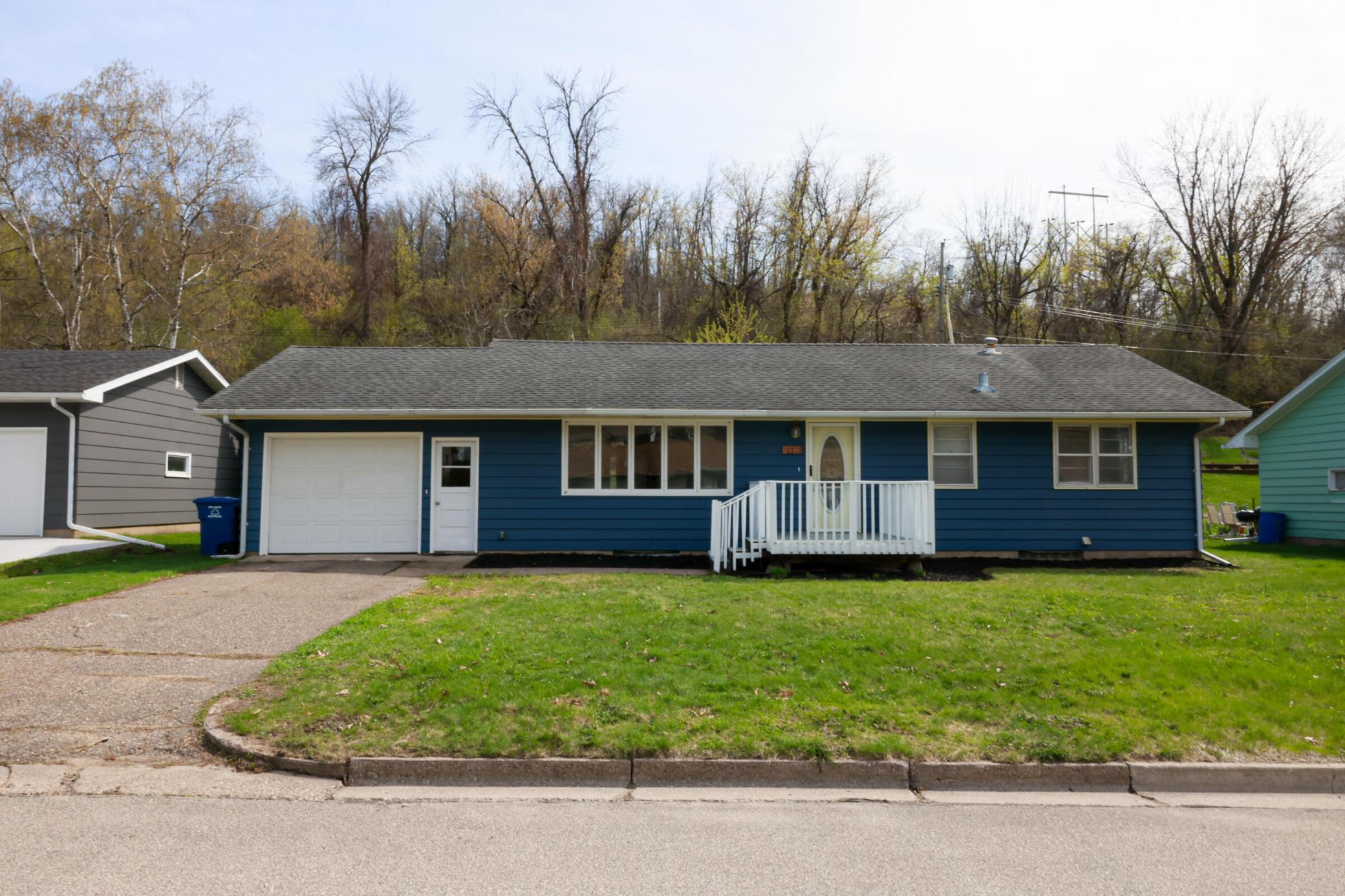 2228 Langsdorf Avenue Property Photo 1