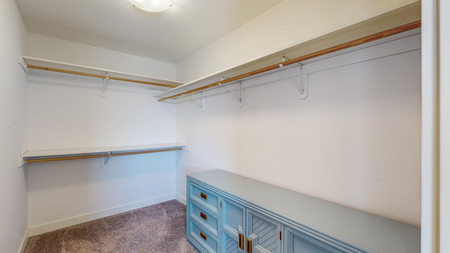 577 Keefe Court Property Photo 32