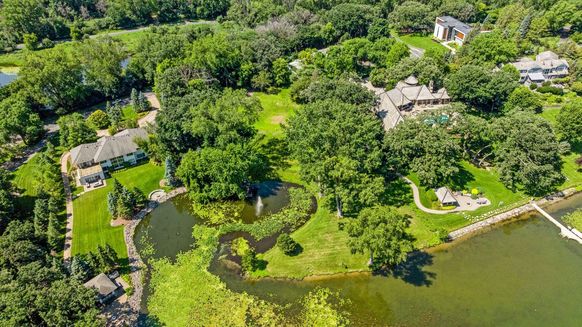6851 Beach Road Property Photo 11