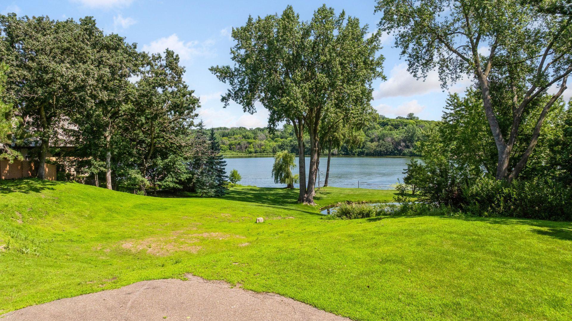 6851 Beach Road Property Photo 14