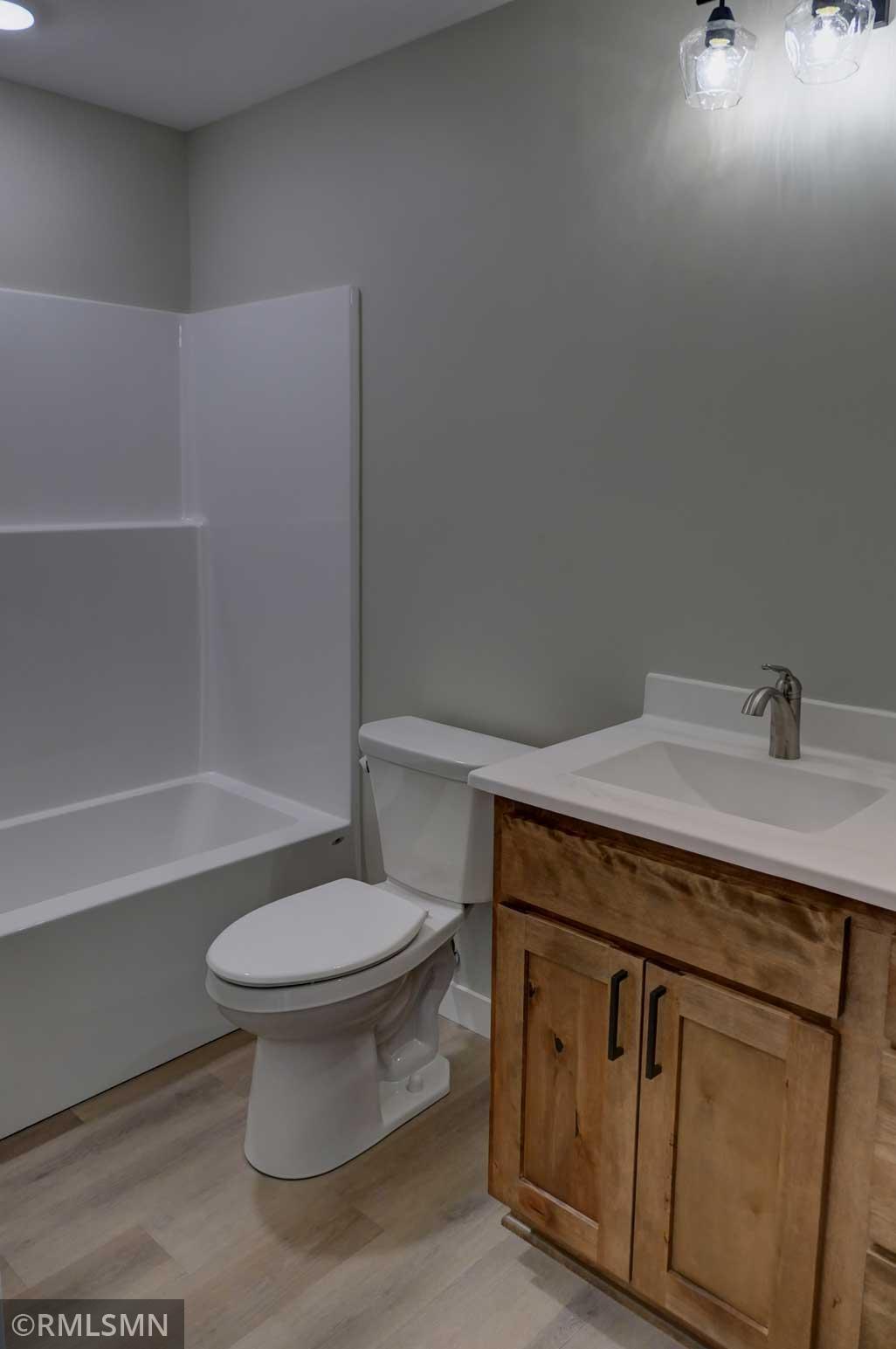 622 Pondhurst Drive Property Photo 18