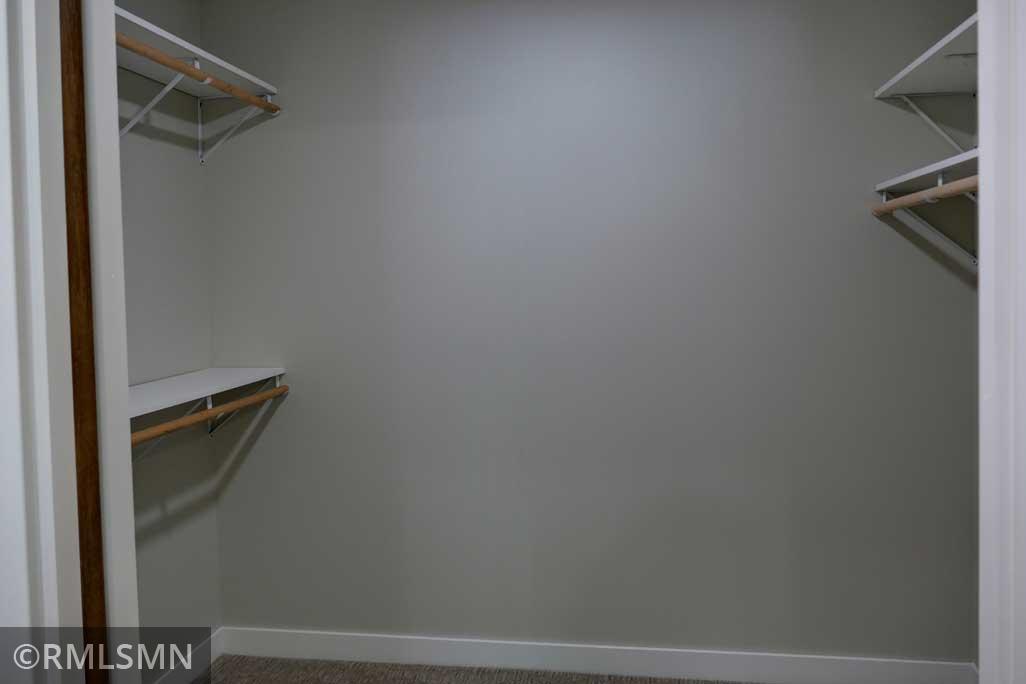 622 Pondhurst Drive Property Photo 21