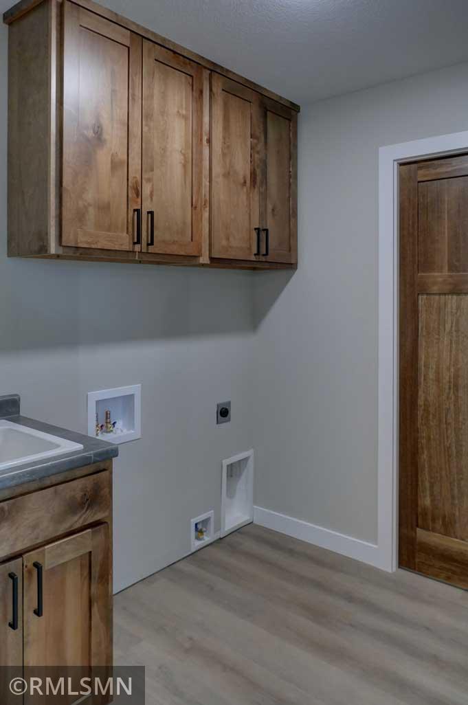 622 Pondhurst Drive Property Photo 24