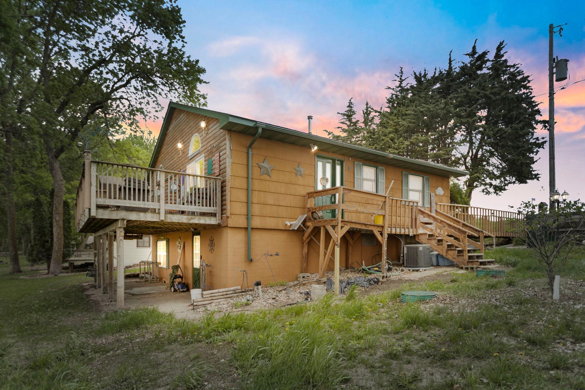 49136 Riverside Lane Property Photo