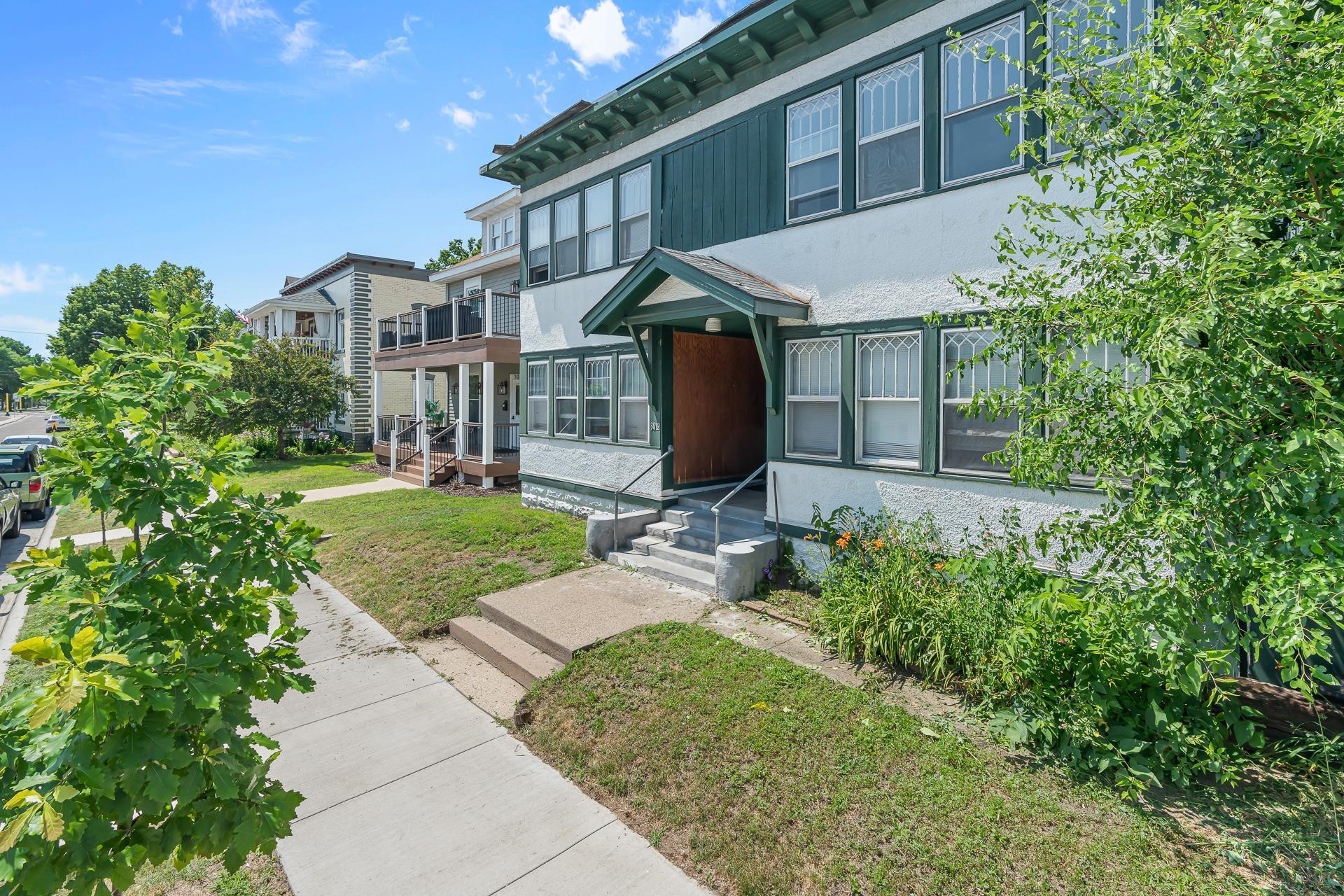 3012 Bryant Avenue Property Photo