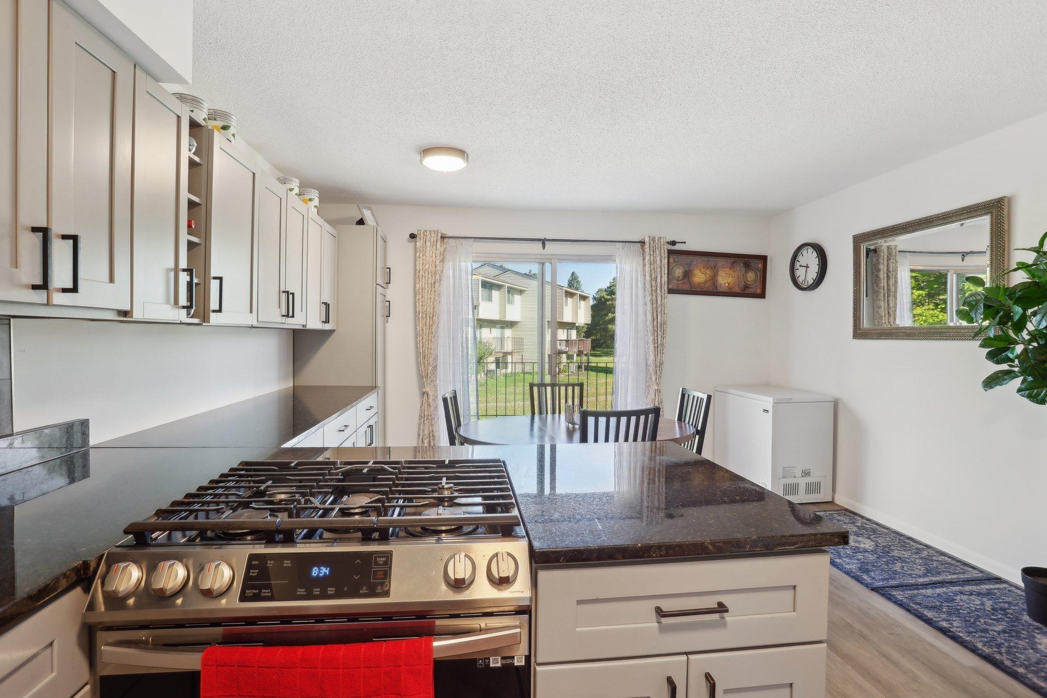 5624 Brookdale Drive Property Photo 16