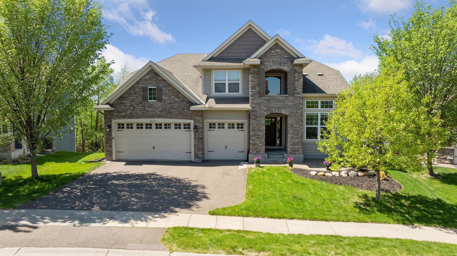 16135 52nd Place Property Photo