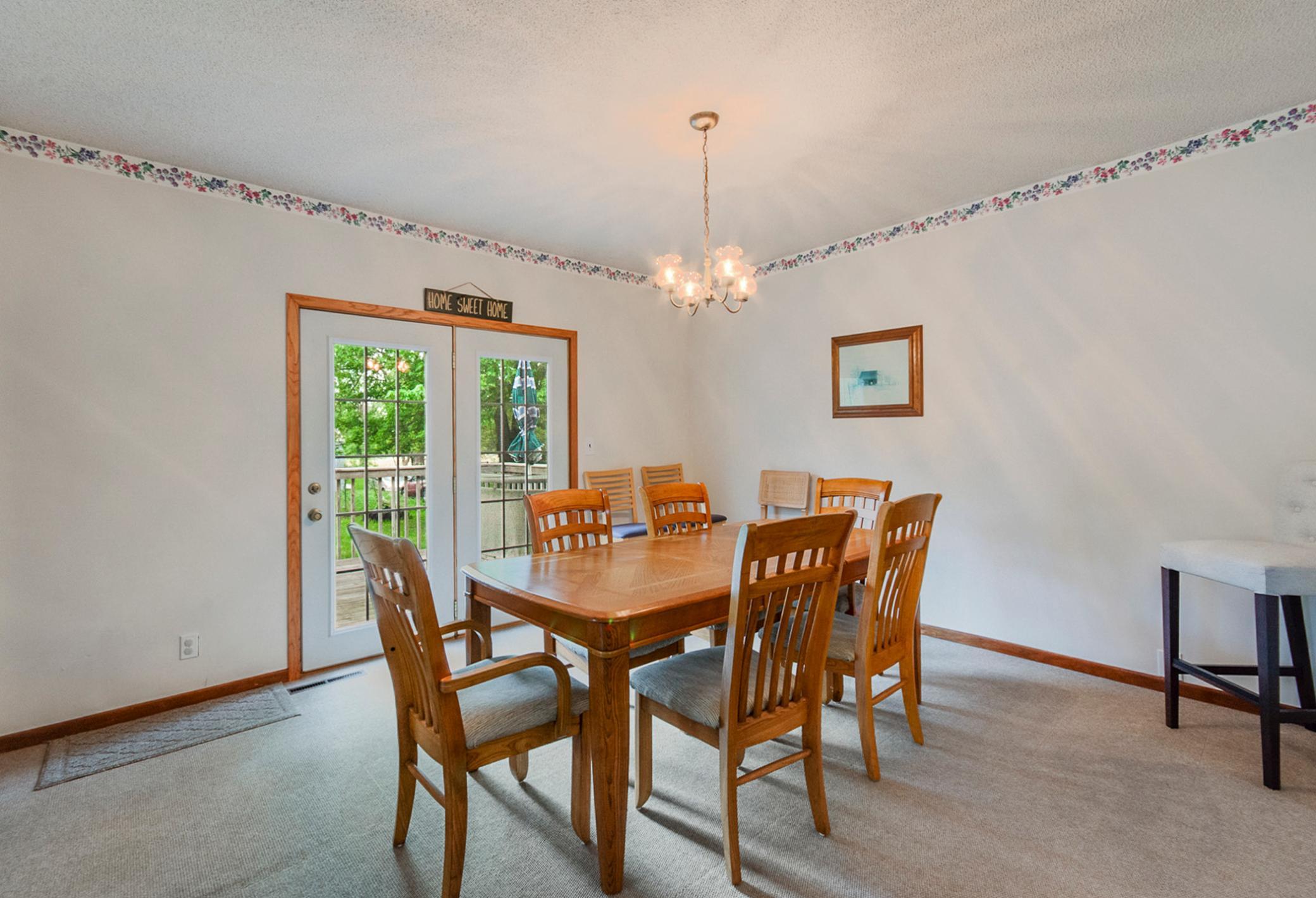 624 Main Street Property Photo