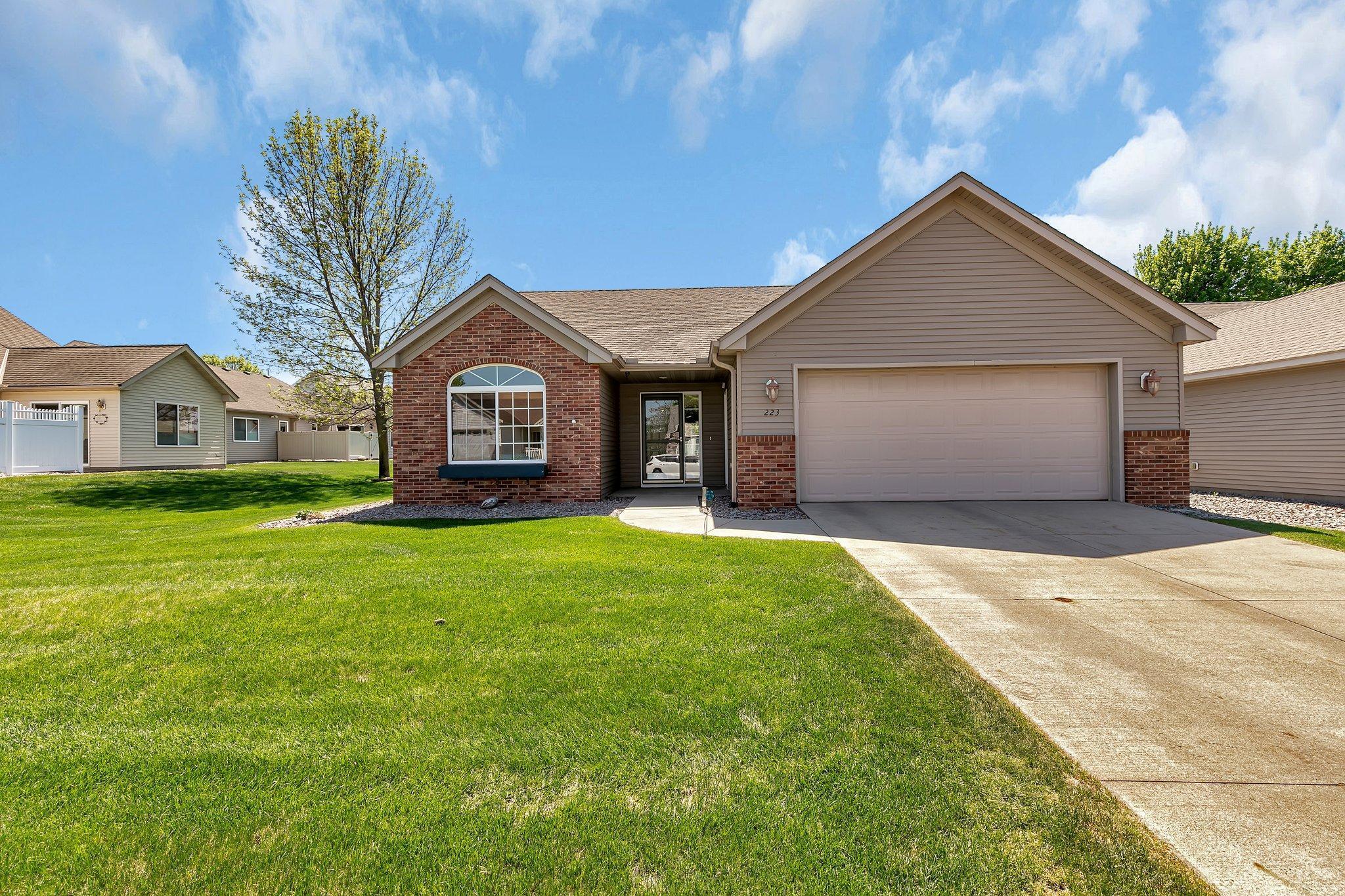 223 Glenview Loop Property Photo