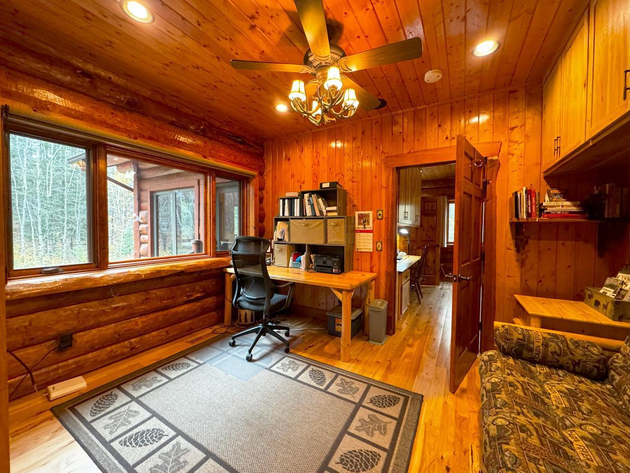 7236 Far North Road Property Photo 10