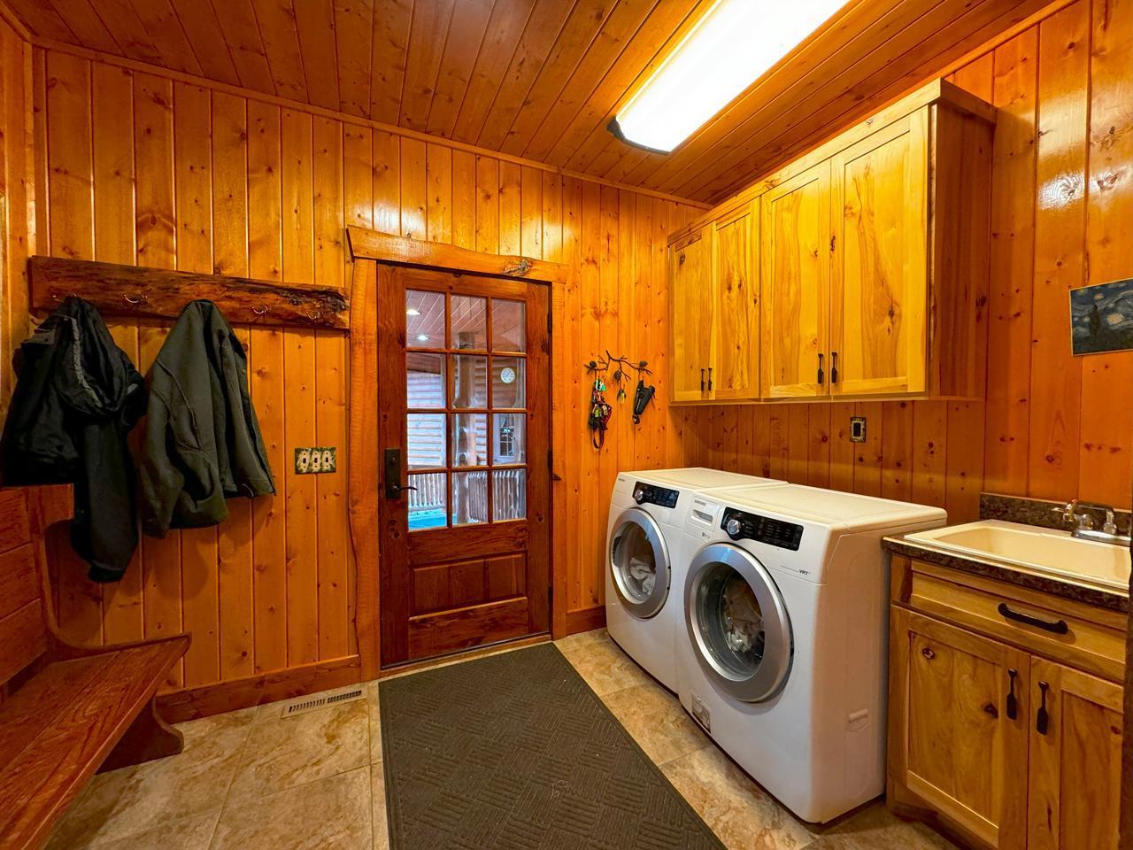 7236 Far North Road Property Photo 20