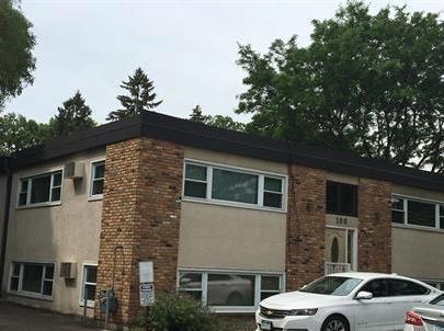 7673 E River Road Property Photo 1
