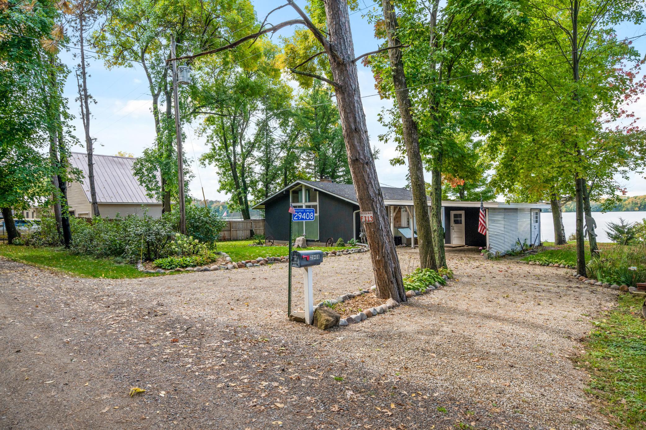 29408 Francis Lake Drive Property Photo 1