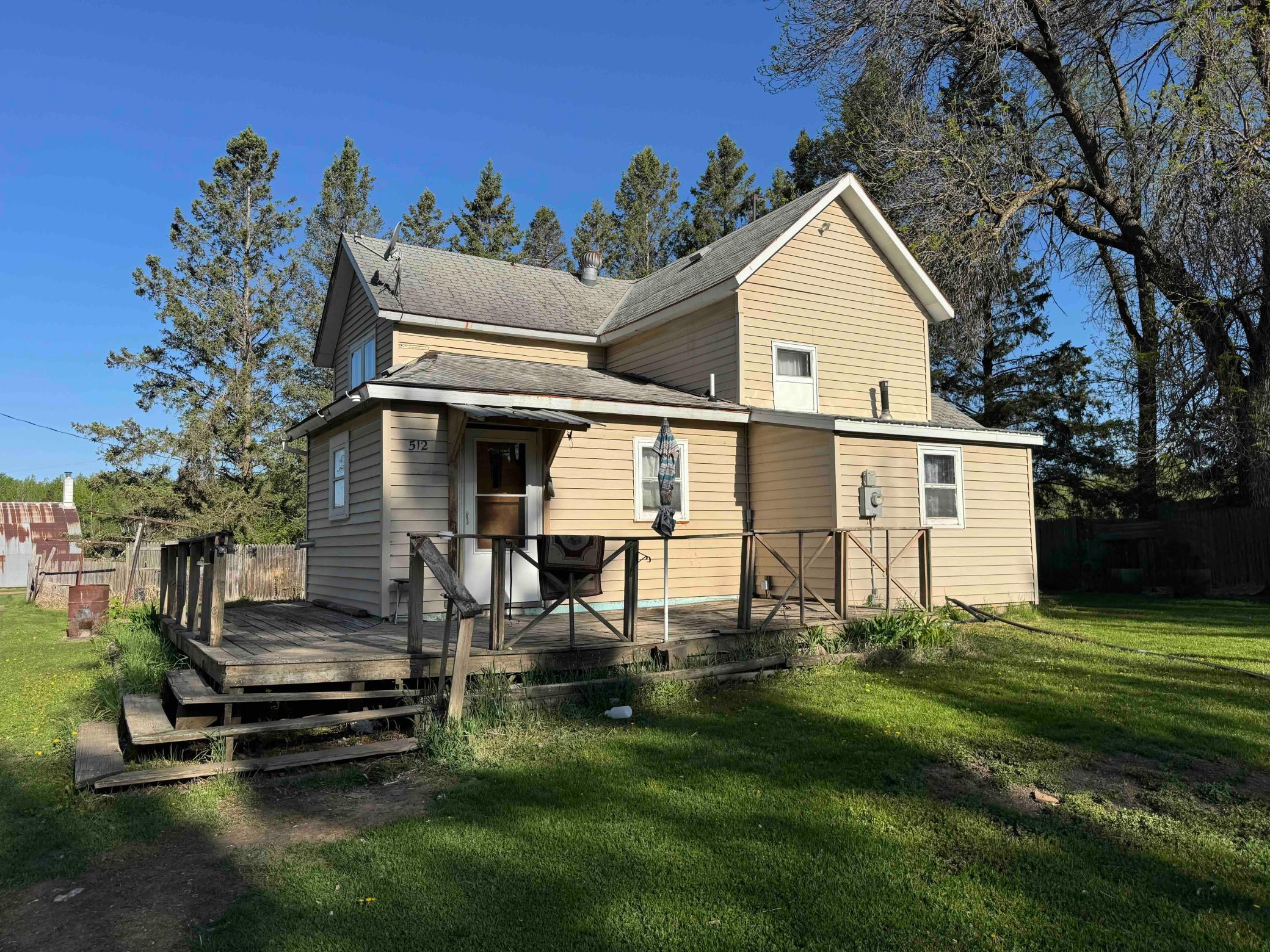 512 3rd Street Property Photo 1
