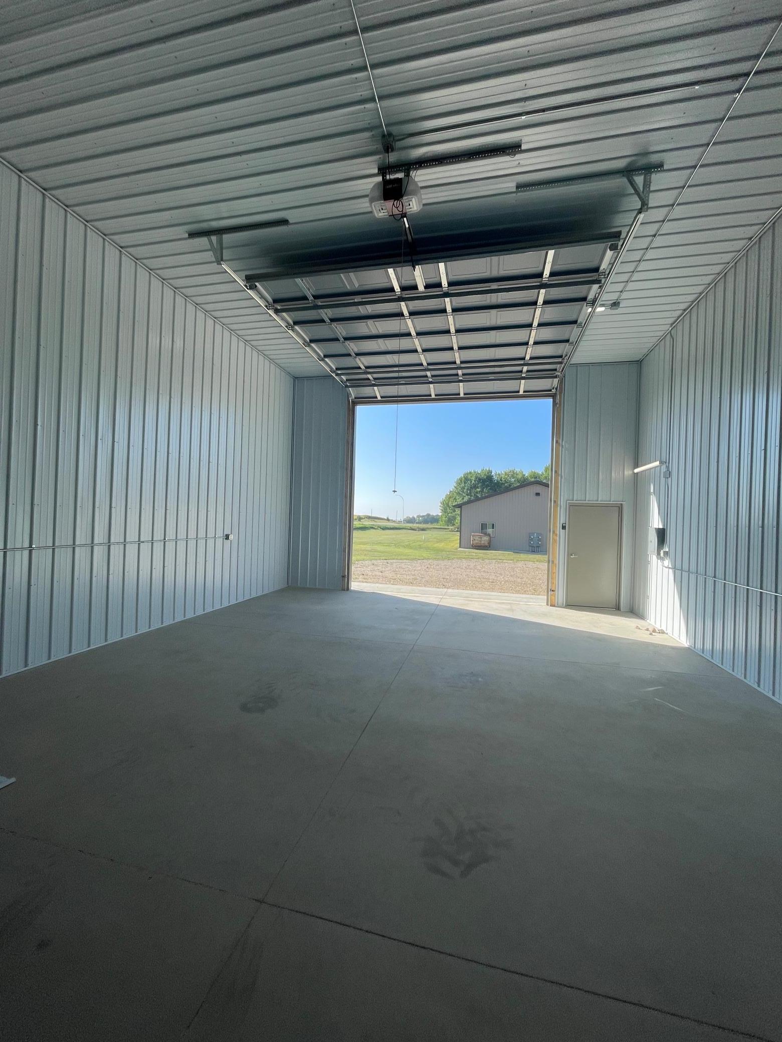 41116 Easy Lane 25