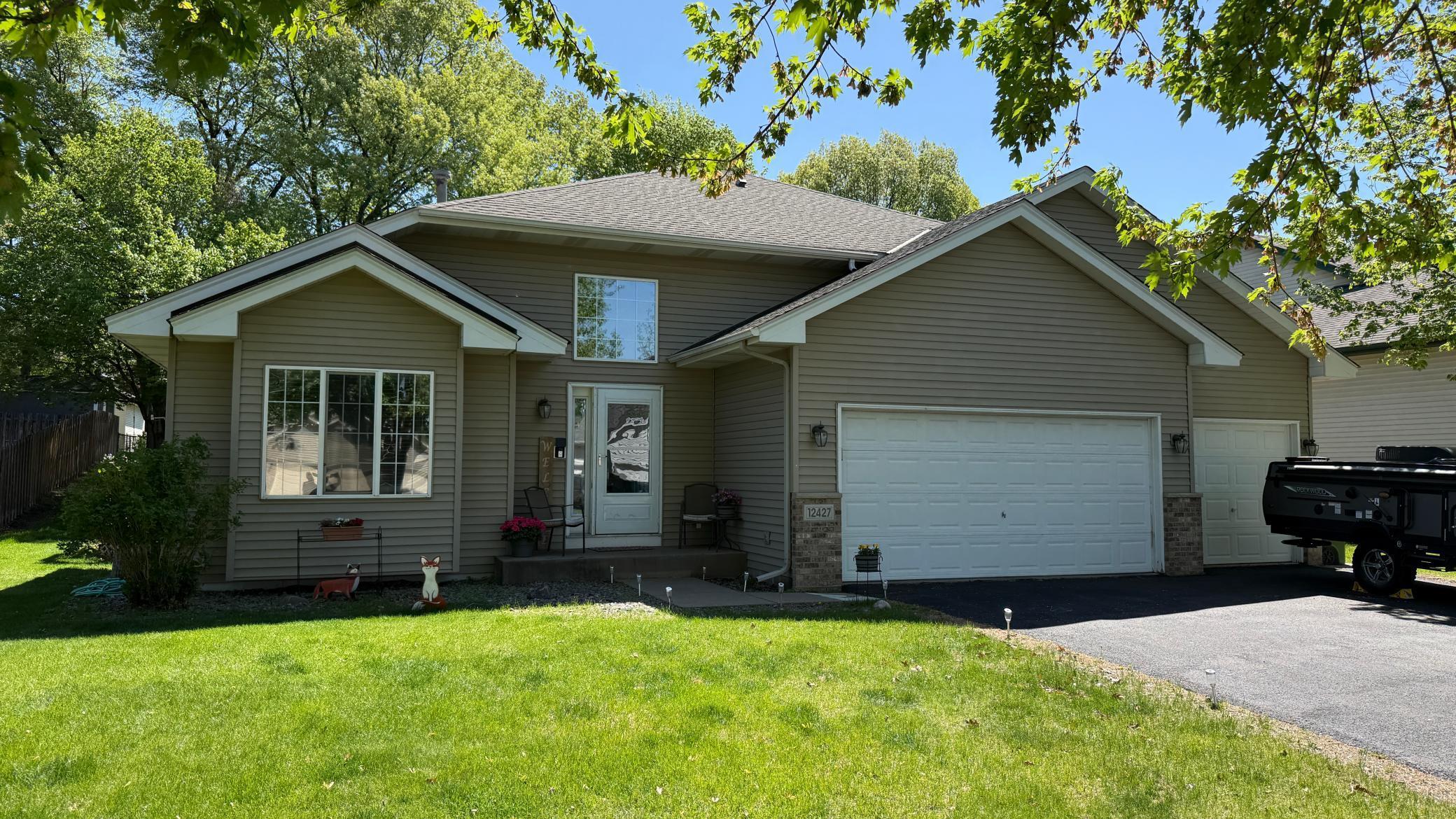 12427 Raven Street Property Photo 1