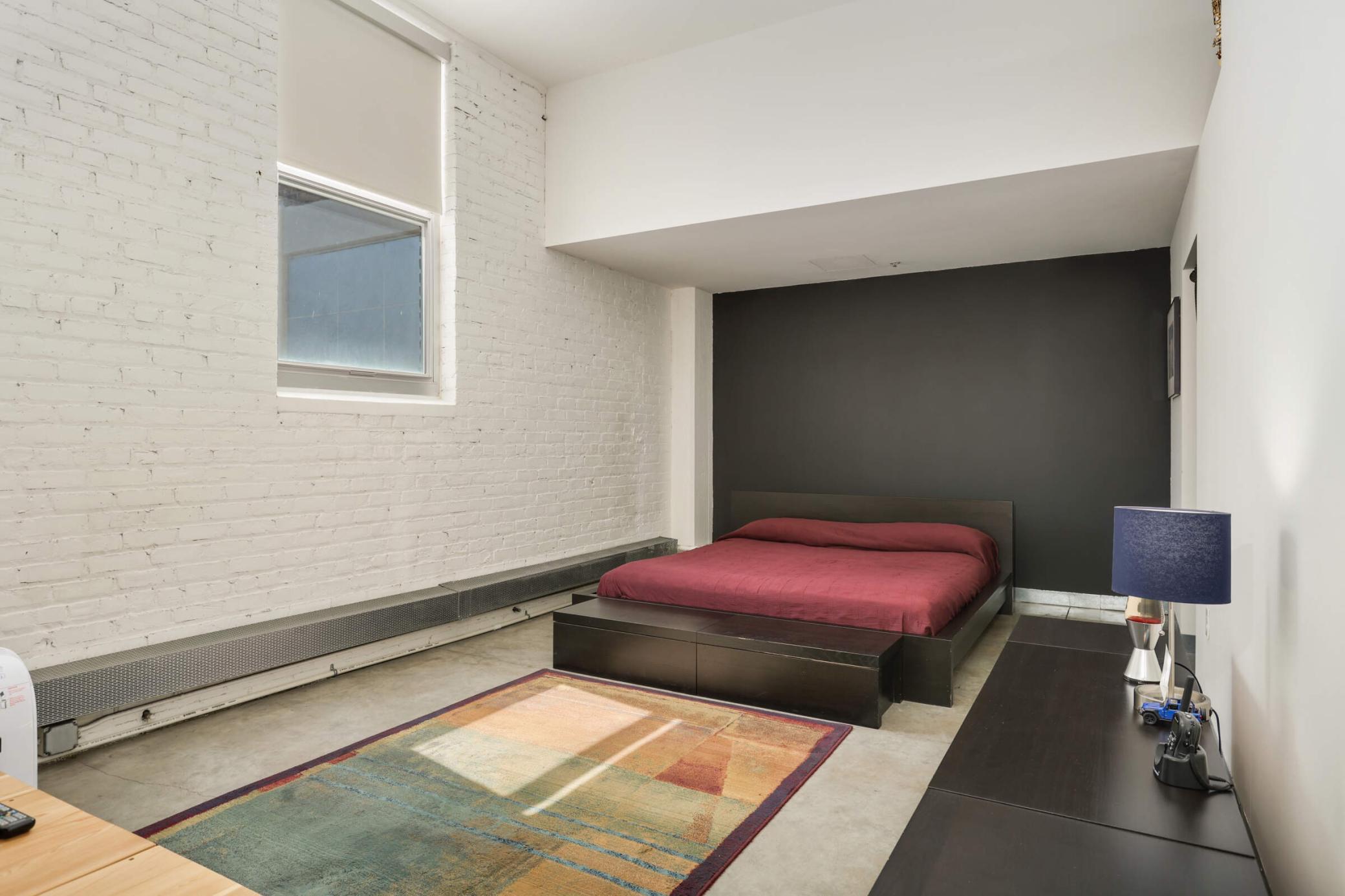 700 Washington Avenue N 615 Property Photo 12