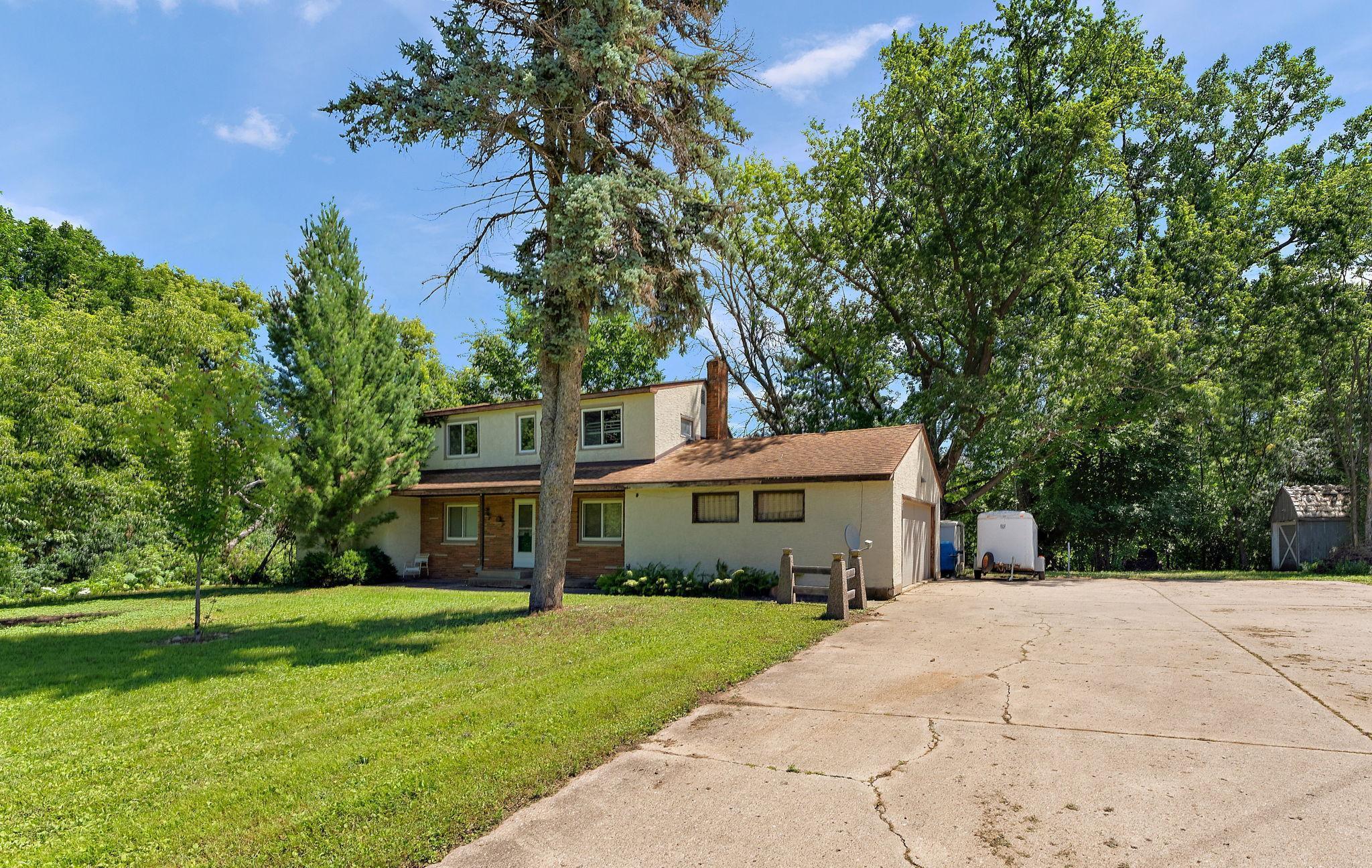 2300 Pagel Road Property Photo 1