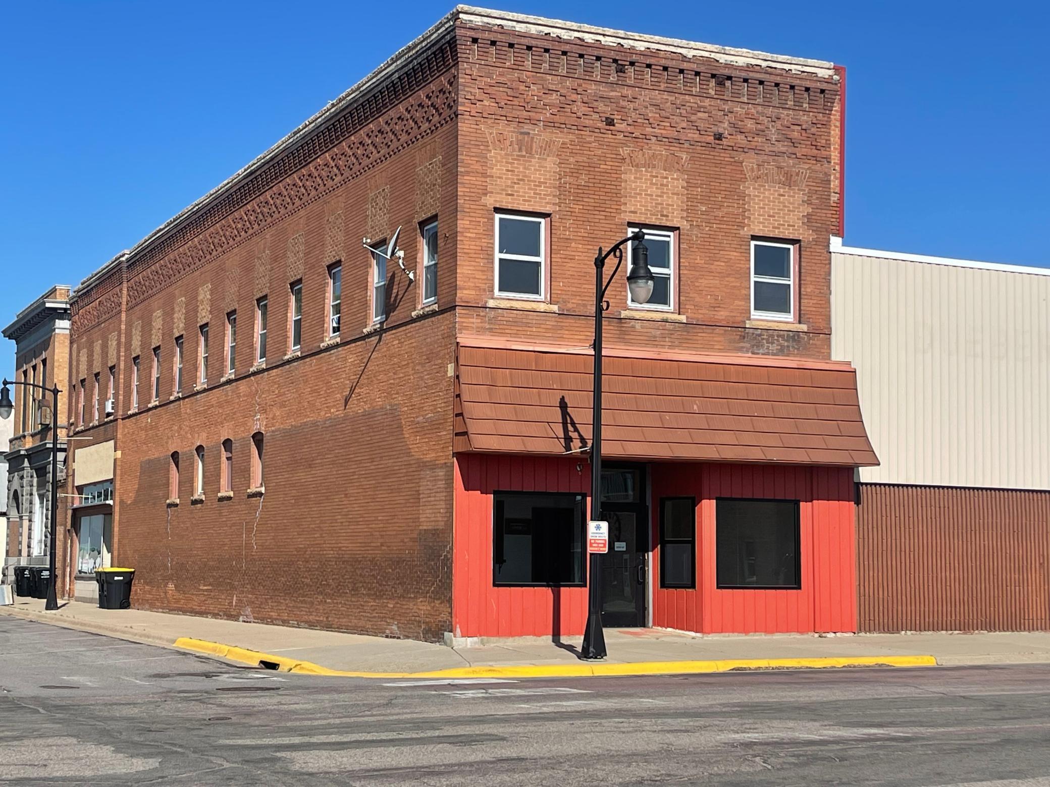 137 1st Street Property Photo 1