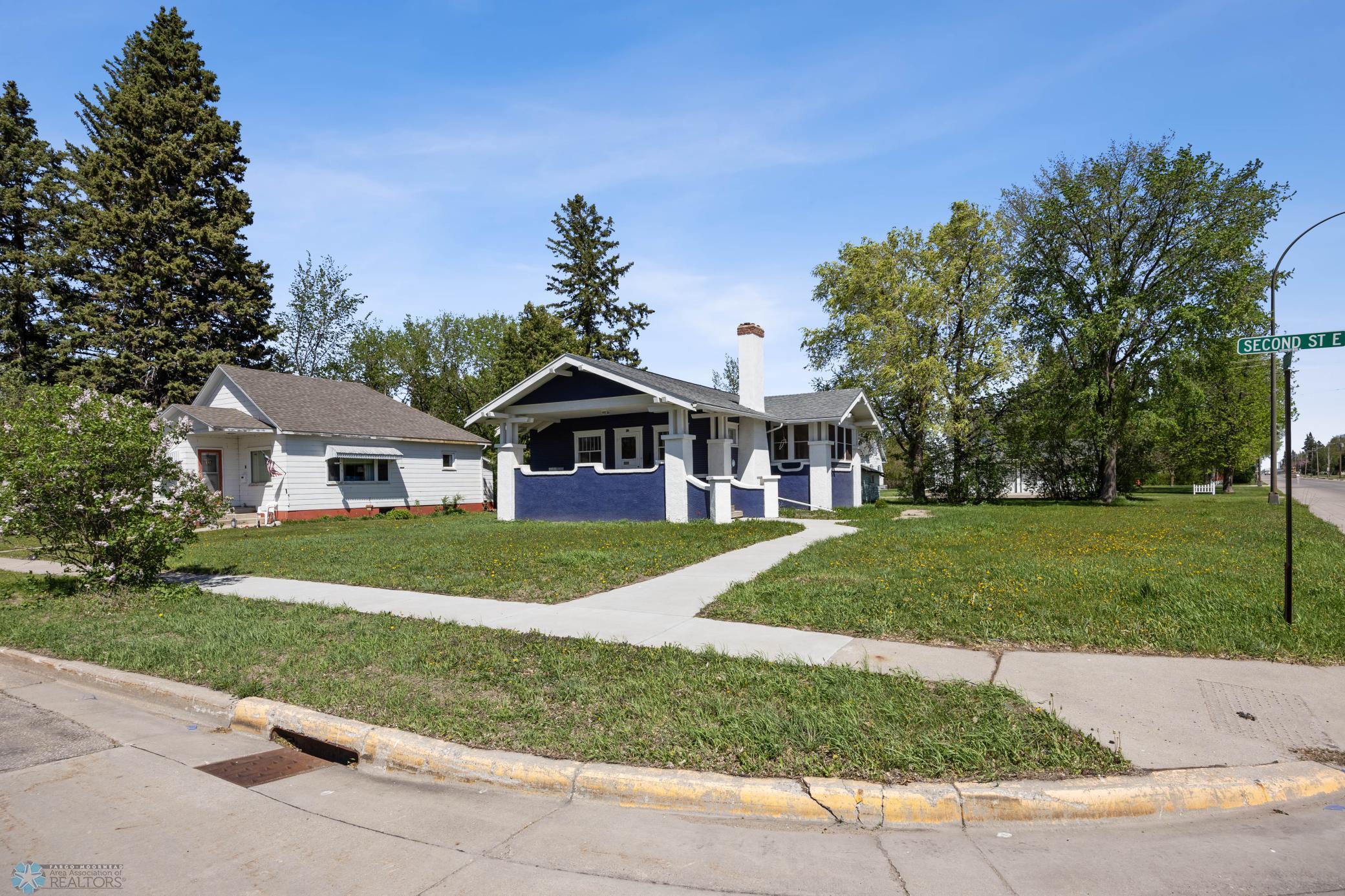 12 2nd Street Property Photo 1