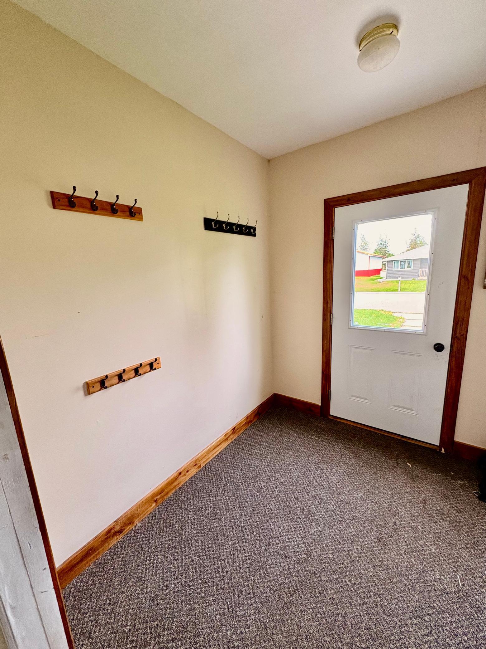 113 6th Avenue Se Property Photo 2