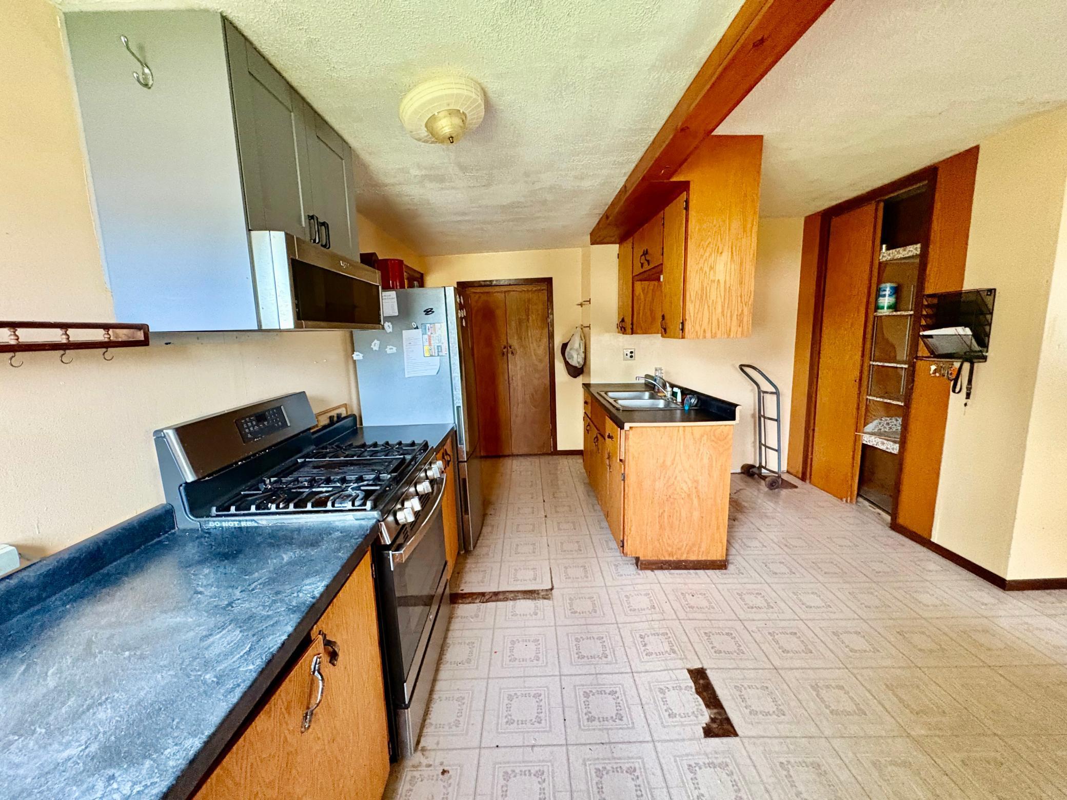 113 6th Avenue Se Property Photo 5