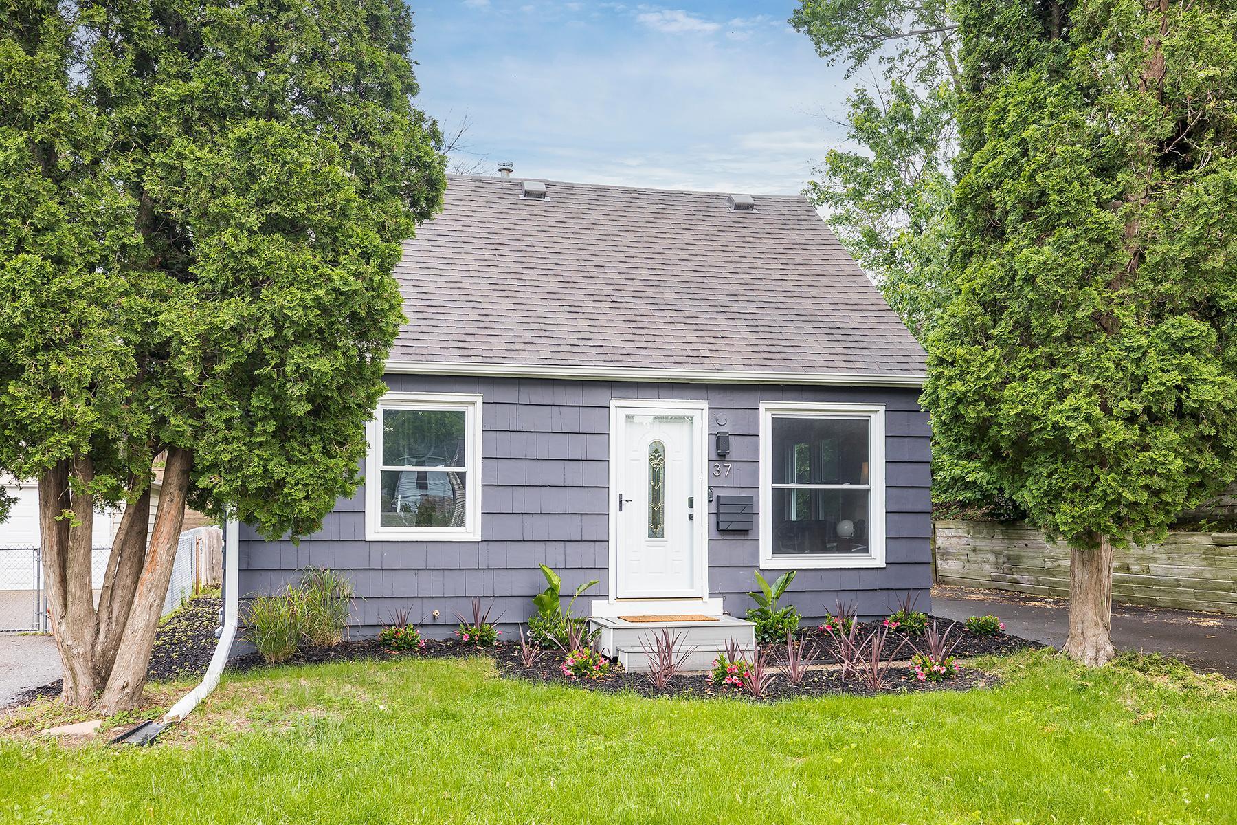 37 Harrison Avenue Property Photo 1