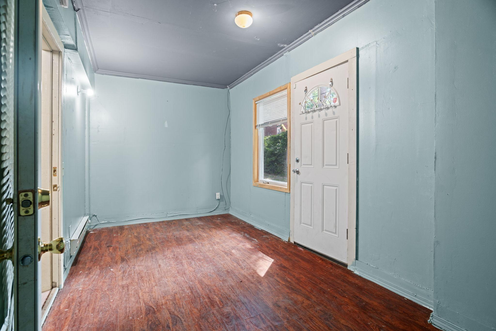 1040 13th Avenue Se Property Photo 10