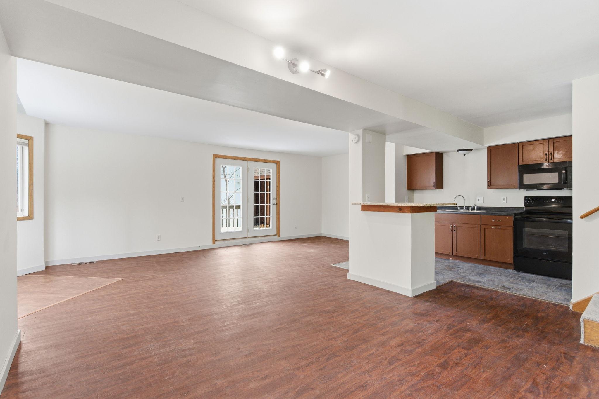 1040 13th Avenue Se Property Photo 15