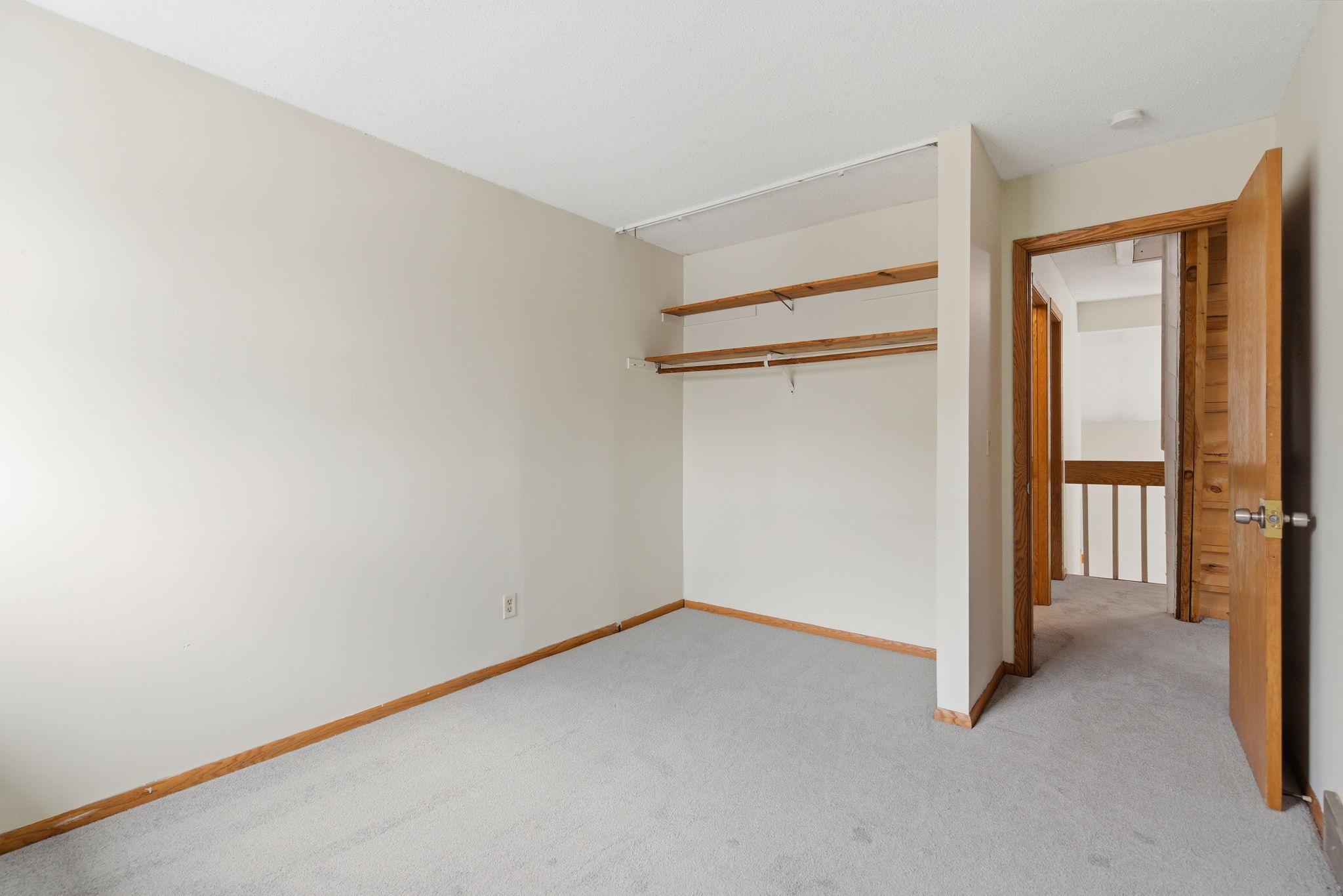 1040 13th Avenue Se Property Photo 20
