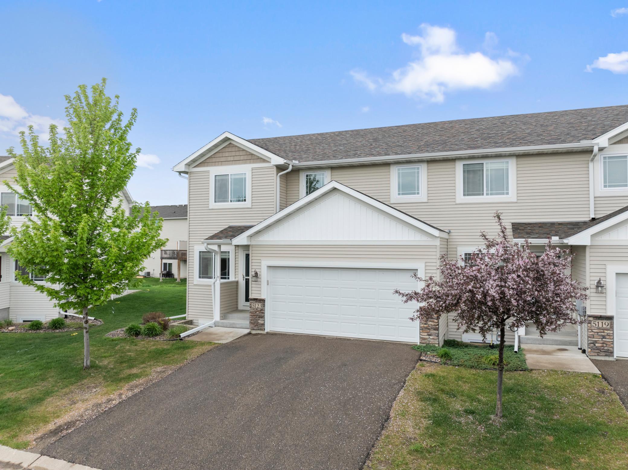 5123 Foxfield Drive Property Photo 1