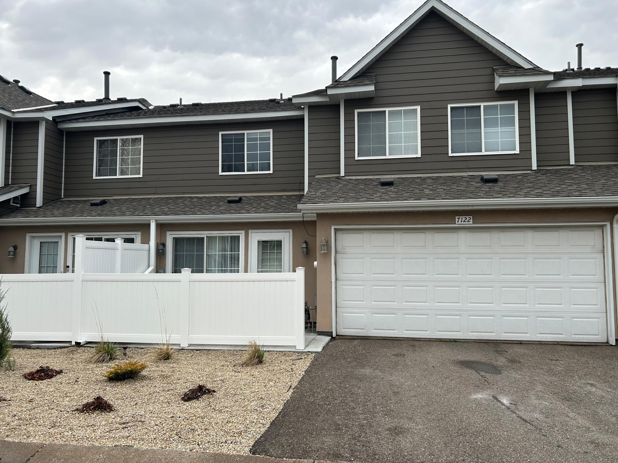 7122 Excelsior Way Property Photo