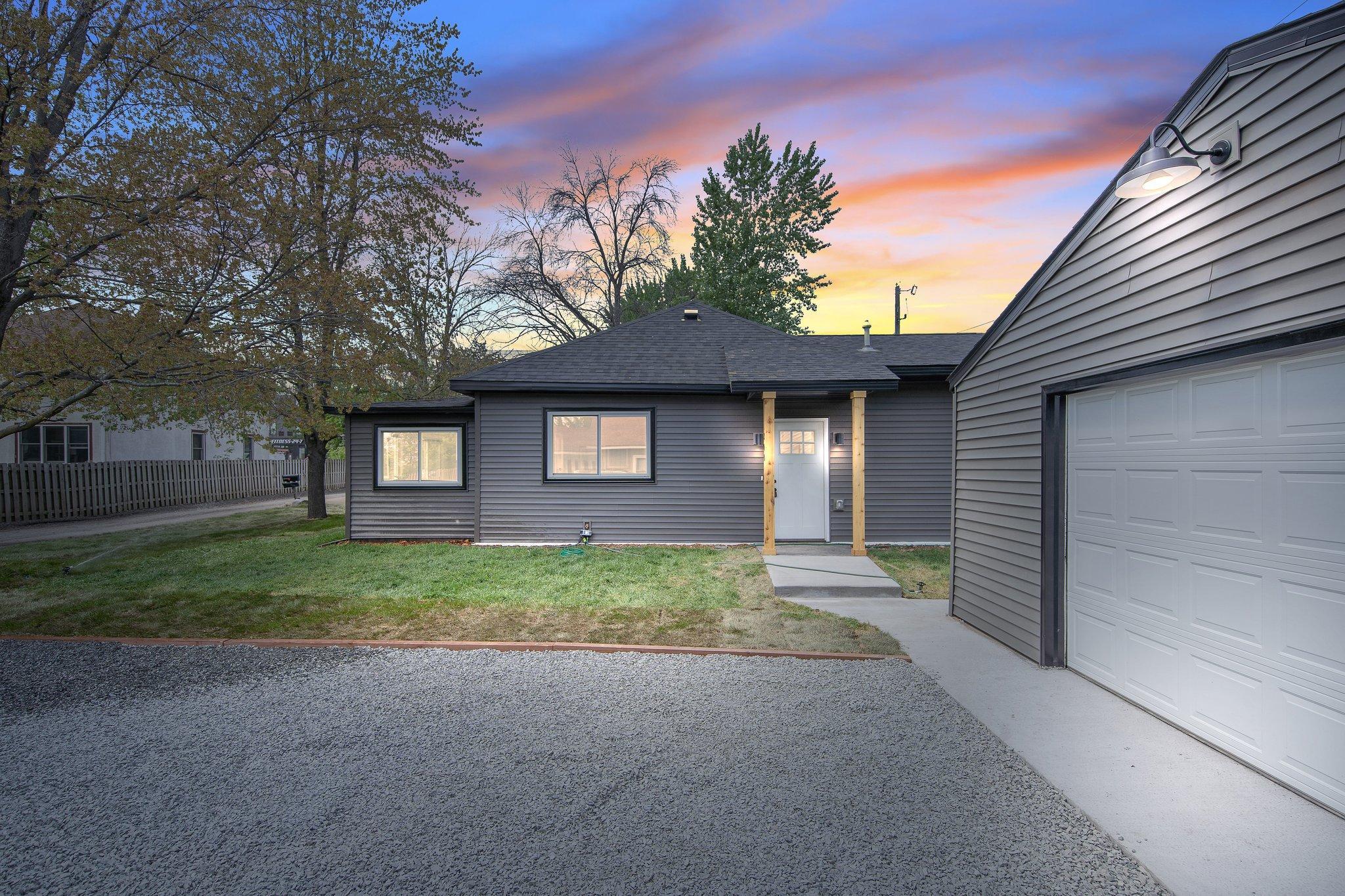 309 N Shore Drive Property Photo 1