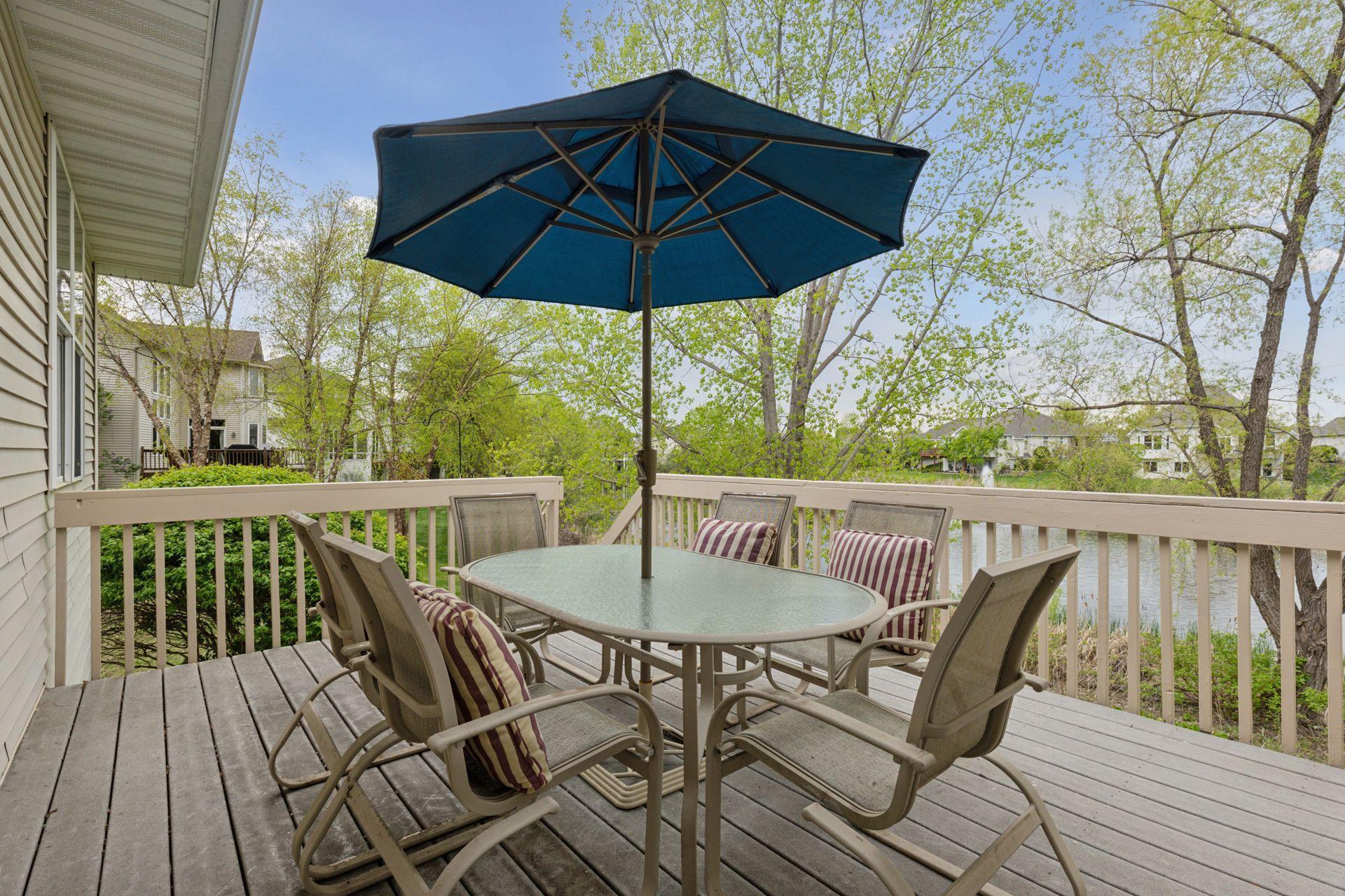 4555 Jewel Lane Property Photo 3