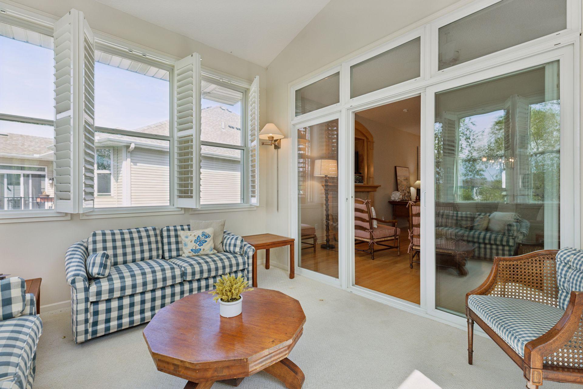 4555 Jewel Lane Property Photo 15