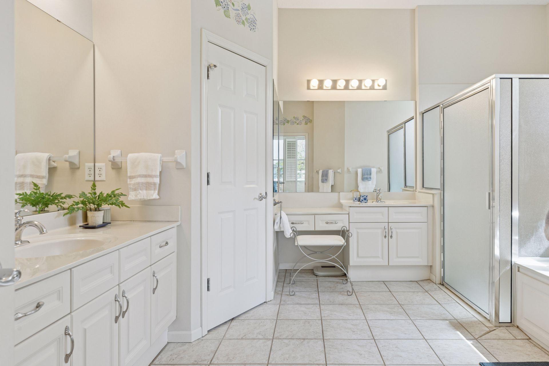 4555 Jewel Lane Property Photo 22