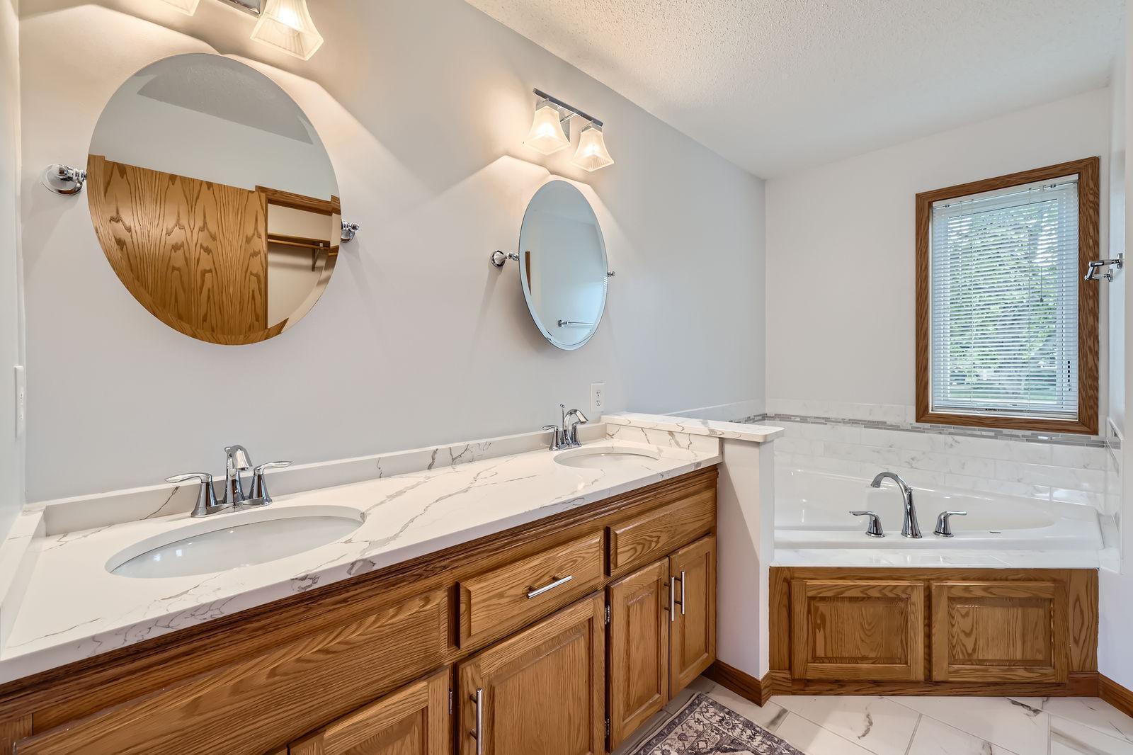 13546 Maryland Avenue Property Photo 15